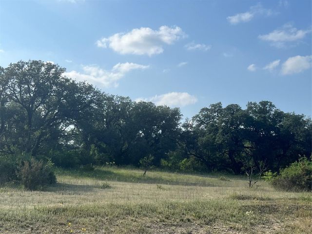 149 Comanche Hills, Comanche, TX 76442