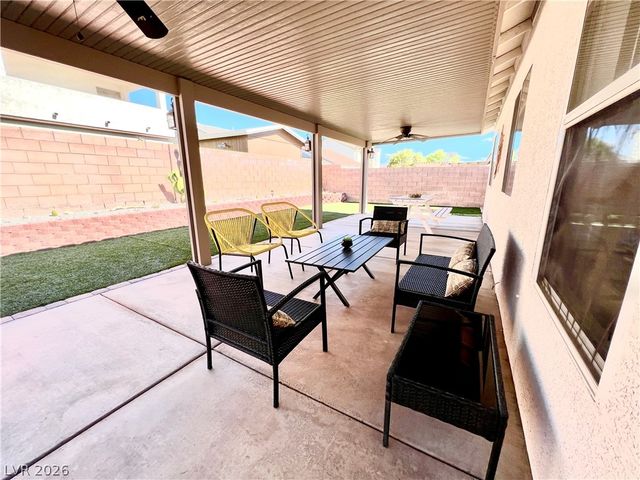 2742 Herron Hills Street, Las Vegas, NV 89156