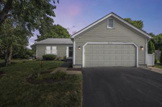 9670 Woodsfield Circle N, Pickerington, OH 43147