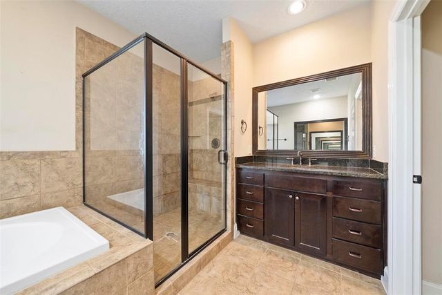 835 Garden Oaks Trace, Houston, TX 77018