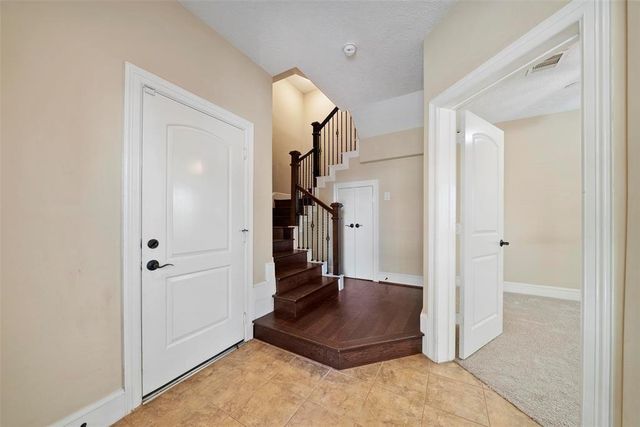835 Garden Oaks Trace, Houston, TX 77018