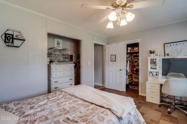 119 N Seashore Avenue, Long Beach, MS 39560