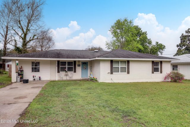 119 N Seashore Avenue, Long Beach, MS 39560