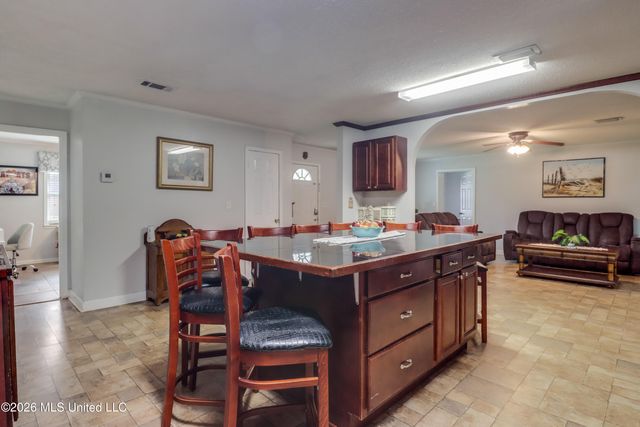 119 N Seashore Avenue, Long Beach, MS 39560