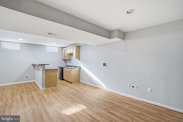 5012 WHISPER WILLOW DR, Fairfax, VA 22030