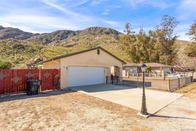 51633 Ida Ave, Cabazon, CA 92230