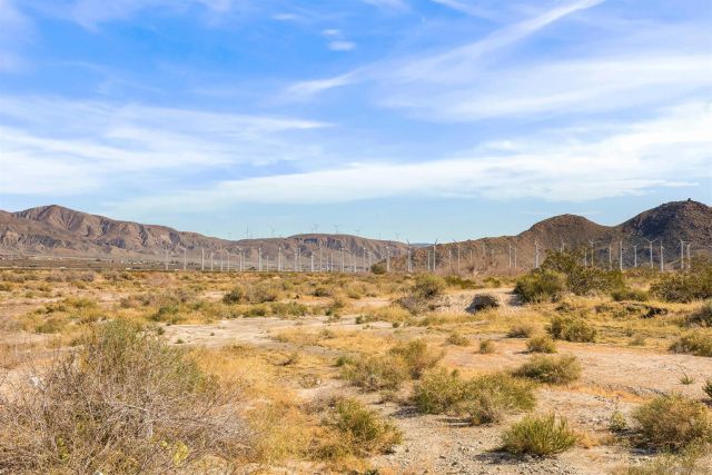 51633 Ida Ave, Cabazon, CA 92230