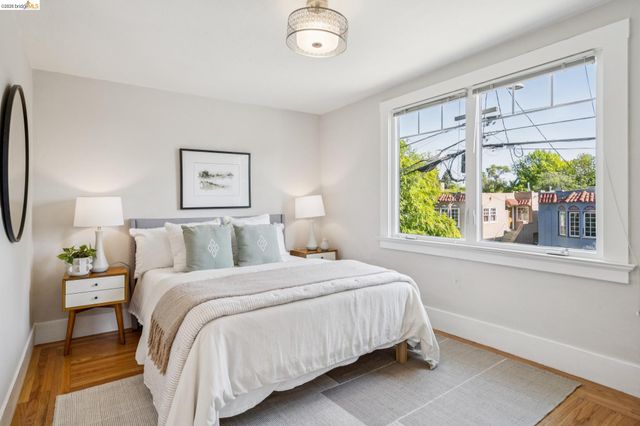 480 61St St, Oakland, CA 94609