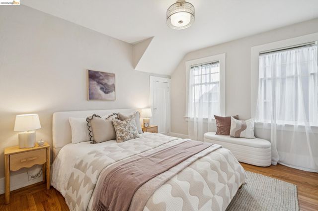 480 61St St, Oakland, CA 94609