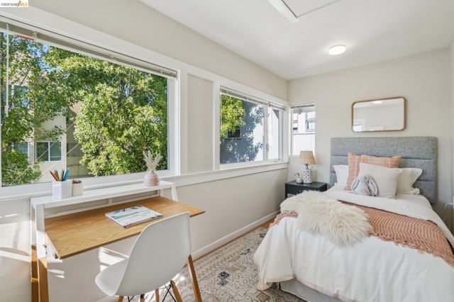 480 61St St, Oakland, CA 94609