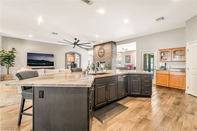 1301 Marina Del Rey Court, Las Vegas, NV 89117