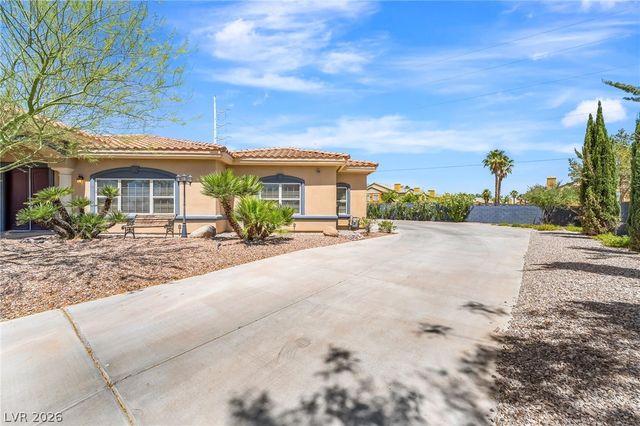 1301 Marina Del Rey Court, Las Vegas, NV 89117