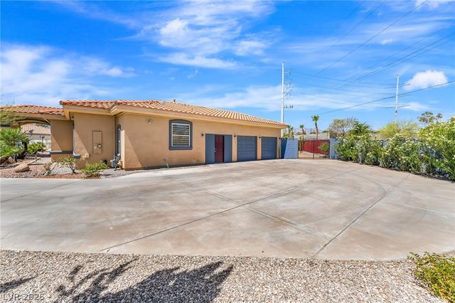 1301 Marina Del Rey Court, Las Vegas, NV 89117