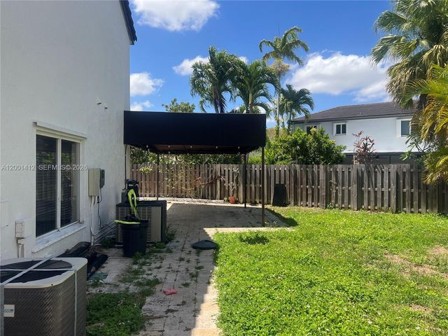 7552 SW 157th Pl, Miami, FL 33193