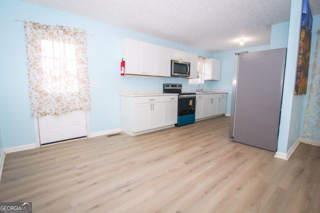 5674 Maiden Lane, Lula, GA 30554