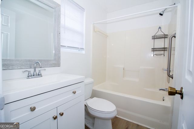 5674 Maiden Lane, Lula, GA 30554