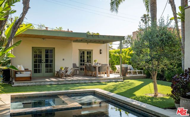 8215 Clinton Street, Los Angeles, CA 90048