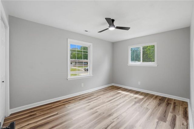 409 Lineberry RD, Virginia Beach, VA 23452