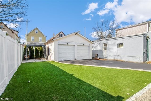 264 Union St, Lodi Boro, NJ 07644