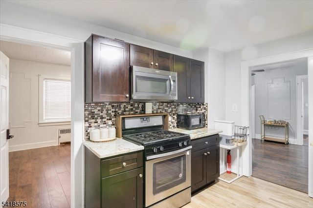 264 Union St, Lodi Boro, NJ 07644