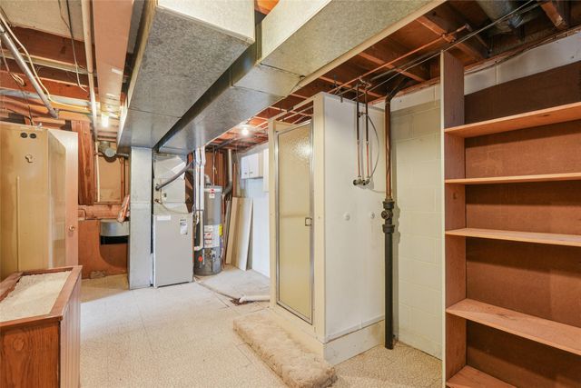 501 E 17th Street N, Newton, IA 50208