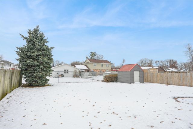 501 E 17th Street N, Newton, IA 50208