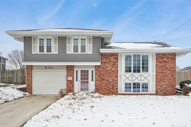 501 E 17th Street N, Newton, IA 50208