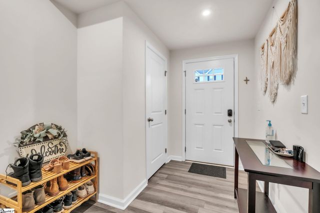 15 High Pine Trail, Greenville, SC 29617