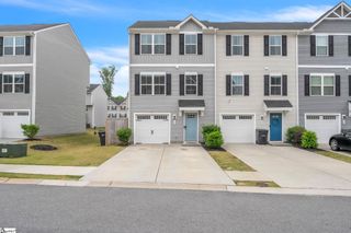 15 High Pine Trail, Greenville, SC 29617