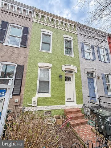 318 11TH ST SE, Washington, DC 20003