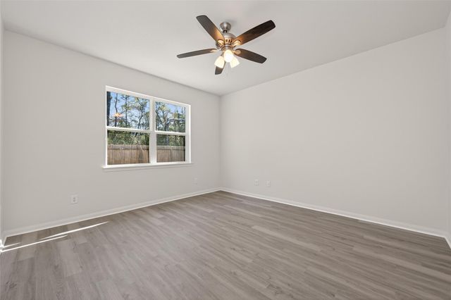 10623 Lost Maples Drive, Cleveland, TX 77328