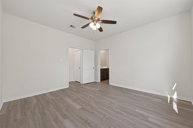 10623 Lost Maples Drive, Cleveland, TX 77328