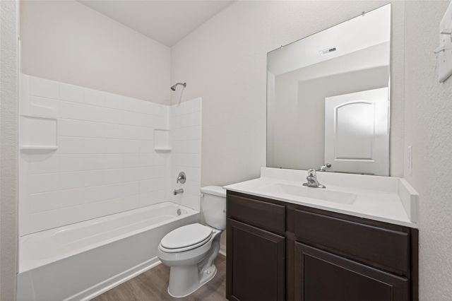 10623 Lost Maples Drive, Cleveland, TX 77328