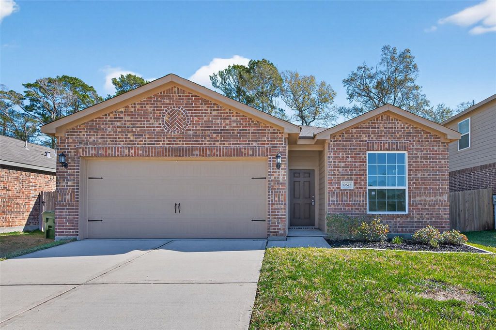 10623 Lost Maples Drive, Cleveland, TX 77328