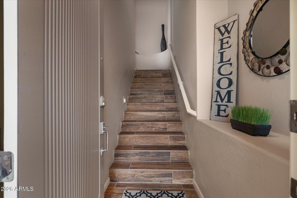 Image 11 of property listing at 7445 E EAGLE CREST Drive 1116, Mesa, AZ 85207