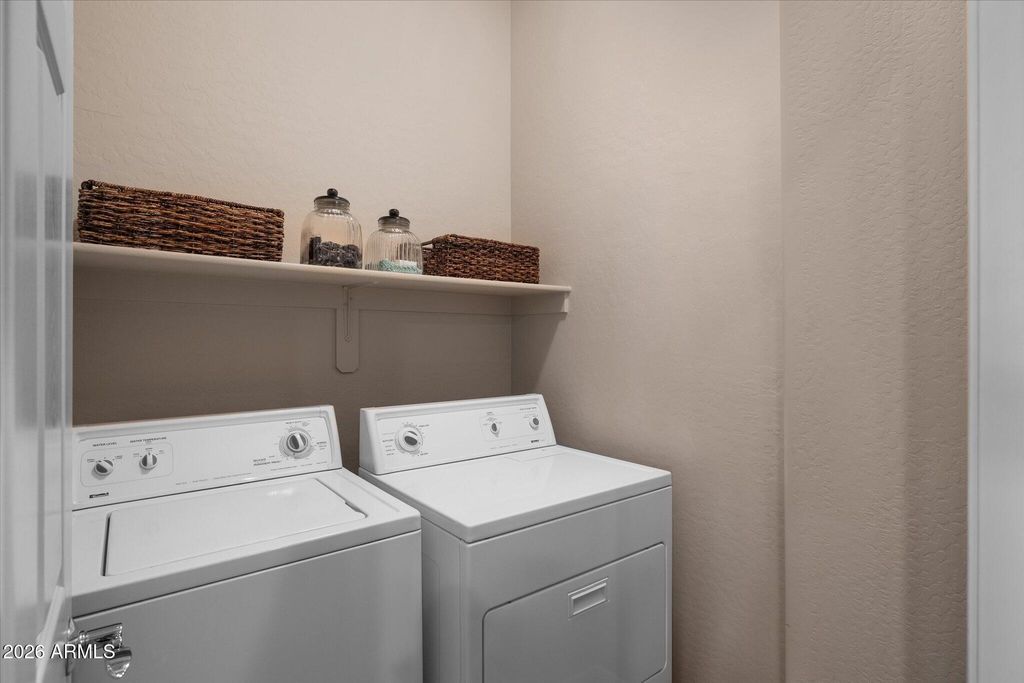 Image 16 of property listing at 7445 E EAGLE CREST Drive 1116, Mesa, AZ 85207