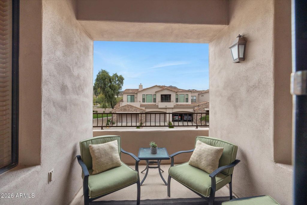 Image 6 of property listing at 7445 E EAGLE CREST Drive 1116, Mesa, AZ 85207