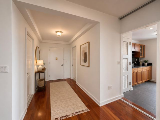 425 5th Ave Apt 61A, New York City, NY 10016