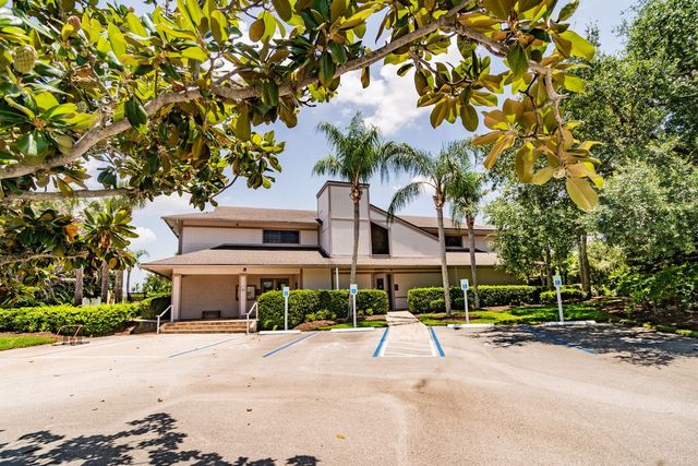 1357 Shoreline Circle, Sebastian, FL 32958