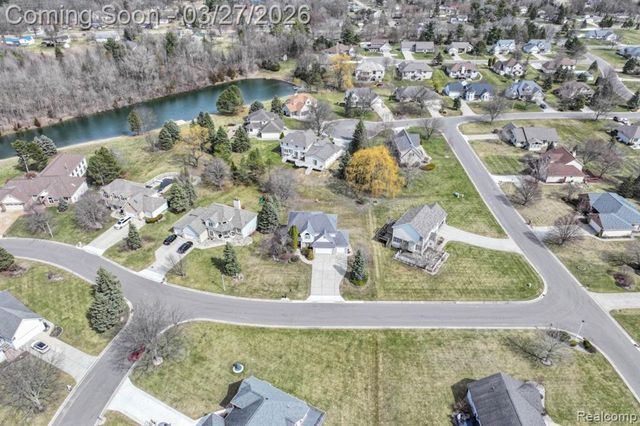6476 Stonebrook Lane, Flushing, MI 48433