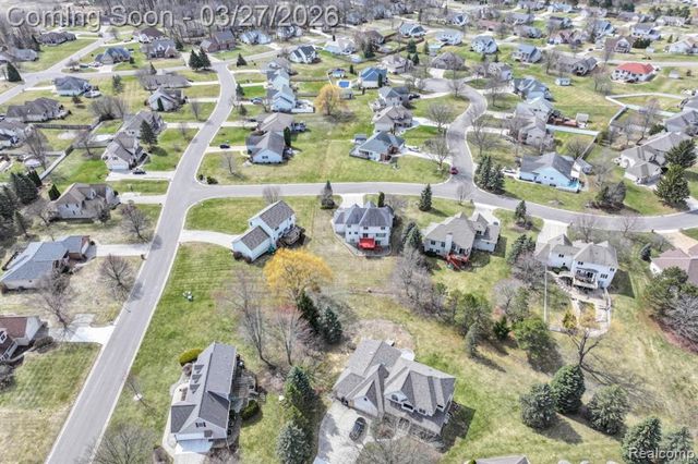 6476 Stonebrook Lane, Flushing, MI 48433