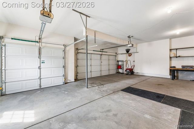 6476 Stonebrook Lane, Flushing, MI 48433