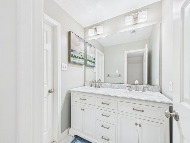 1531 Almond Brook Lane, Houston, TX 77062