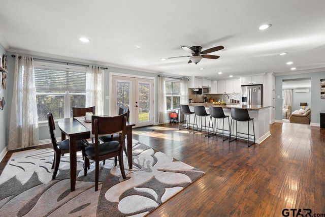 130 County Road 3162, Jacksonville, TX 75766