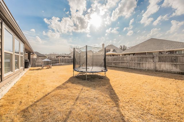 509 Anthony Street, Crowley, TX 76036