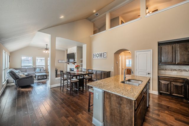 509 Anthony Street, Crowley, TX 76036