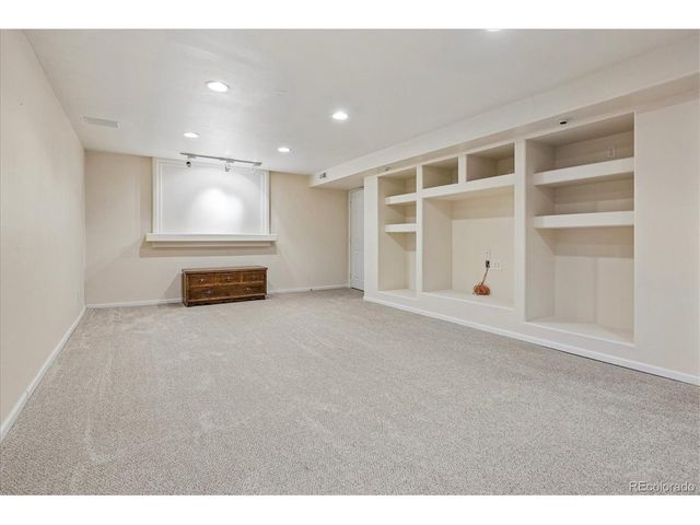 10602 Baneberry St, Highlands Ranch, CO 80129