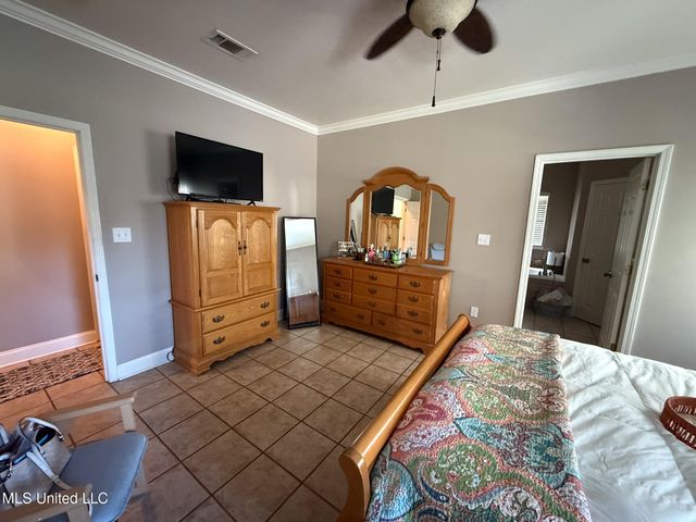 2855 Firetower Road, Kiln, MS 39556