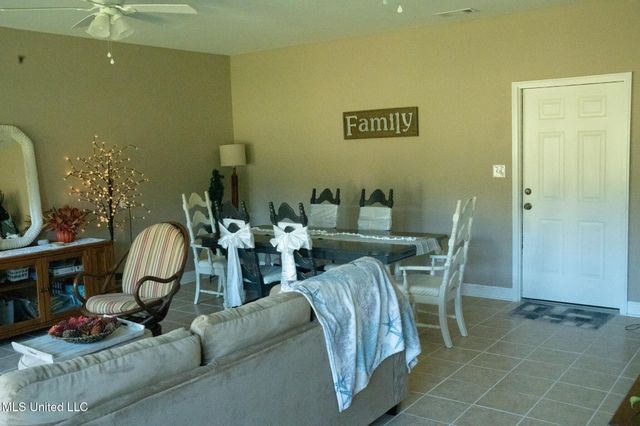 2855 Firetower Road, Kiln, MS 39556