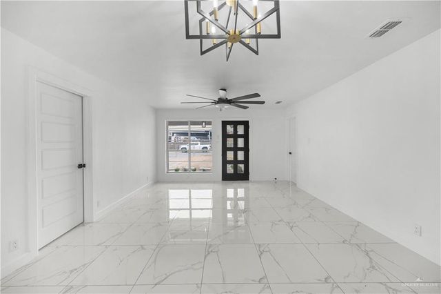 313 W Eller Avenue, Pharr, TX 78577